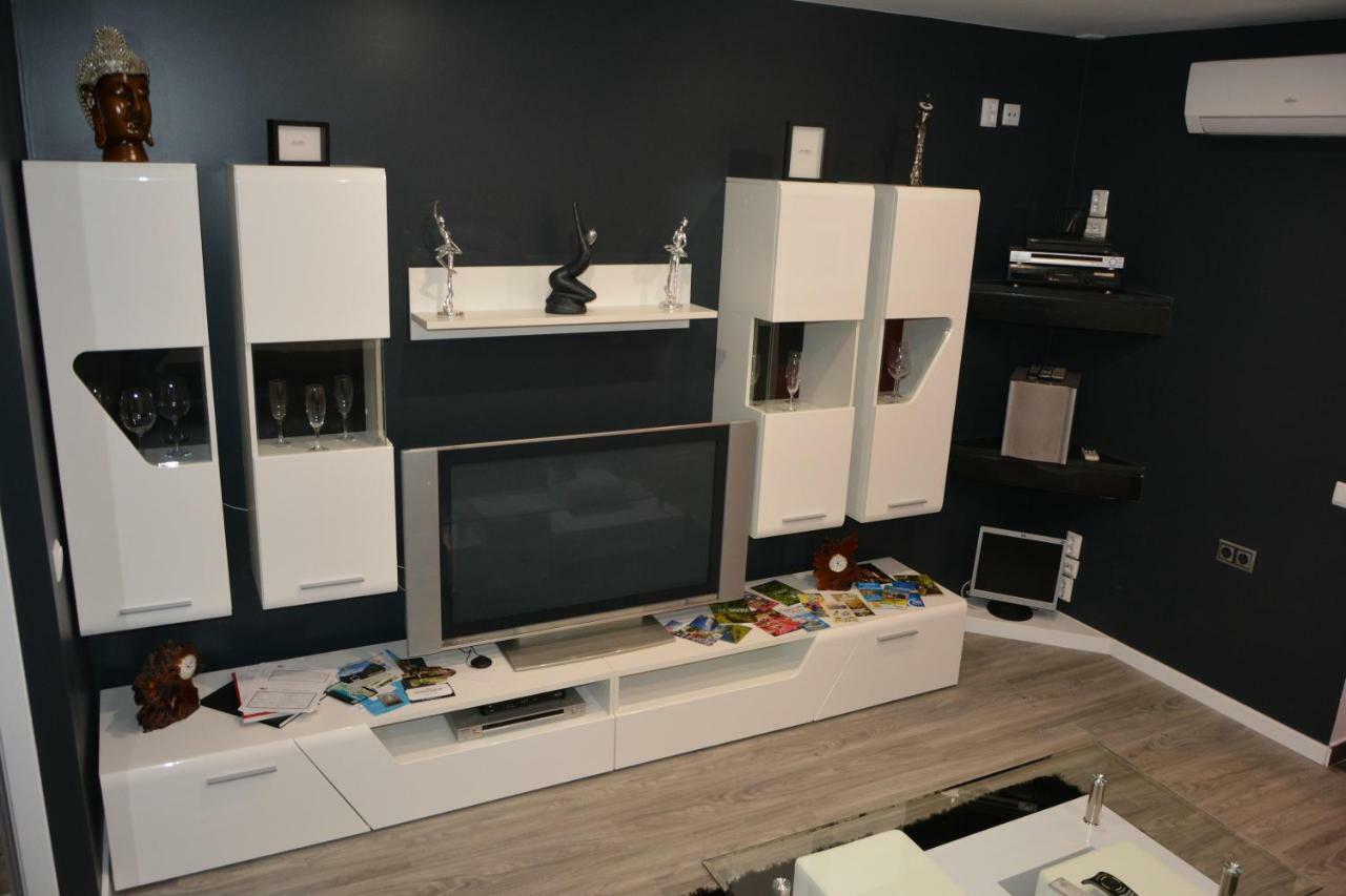 40m² 1 Slaapkamer, 1 Privé Badkamer In Madeira * Funchal (Madeira)